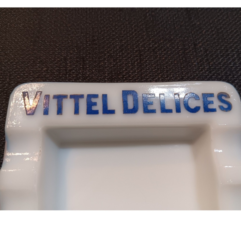 Vintage Vittel Delices French Opaline Milk Glass Ashtray White Blue Advertising - Picture 7 of 7